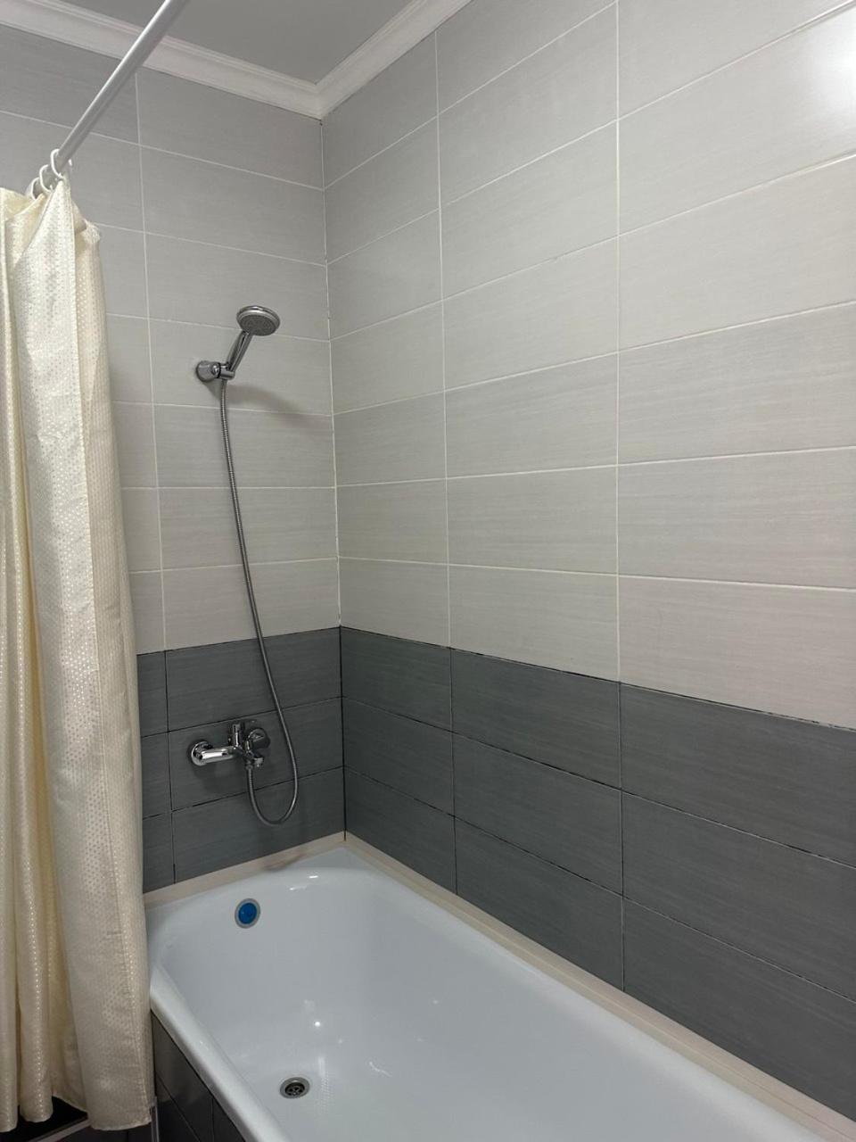 Квартира Comfort ЖК Lake tawn Almaty Eksteriør bilde